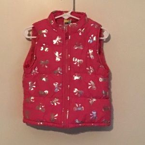 Healthtex vest size 4T